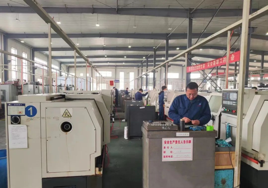 海州：吹響復(fù)工“集結(jié)號(hào)” 拼出發(fā)展“加速度”！9.jpg